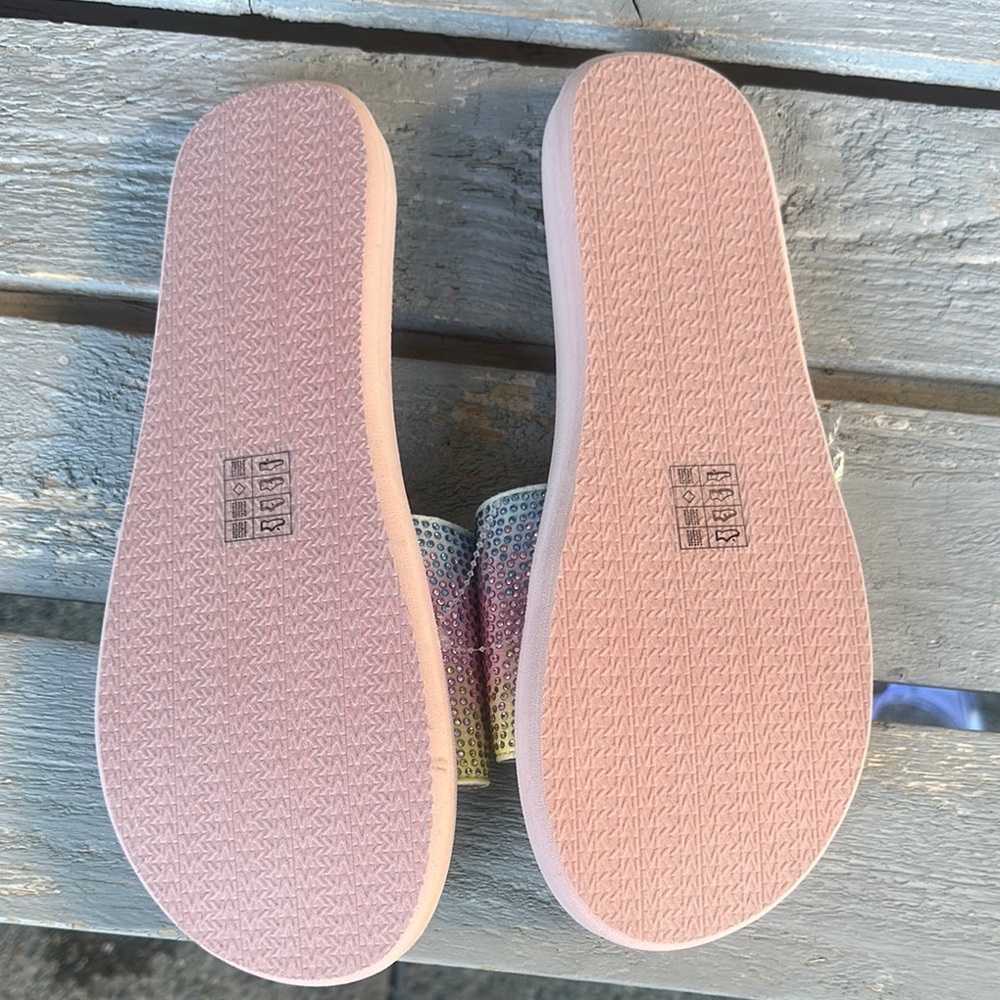 Michael Kors Pink and Yellow Sandals Iridescent Slides NWOT - Picture 3 of 4